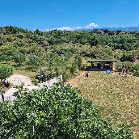 Apartmani Zekic Lopar Luaran gambar