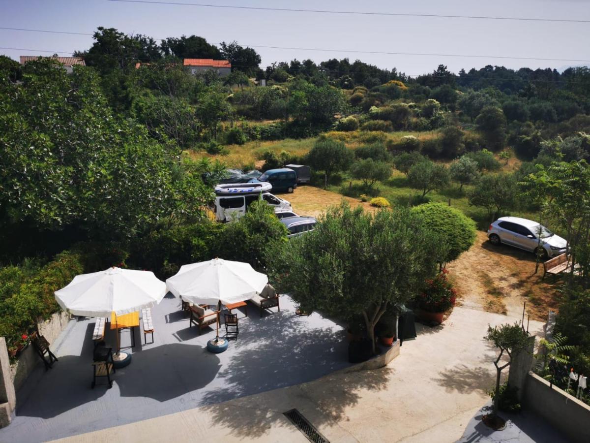 Apartmani Zekic Lopar Luaran gambar