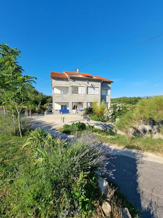 Apartmani Zekic Lopar Luaran gambar