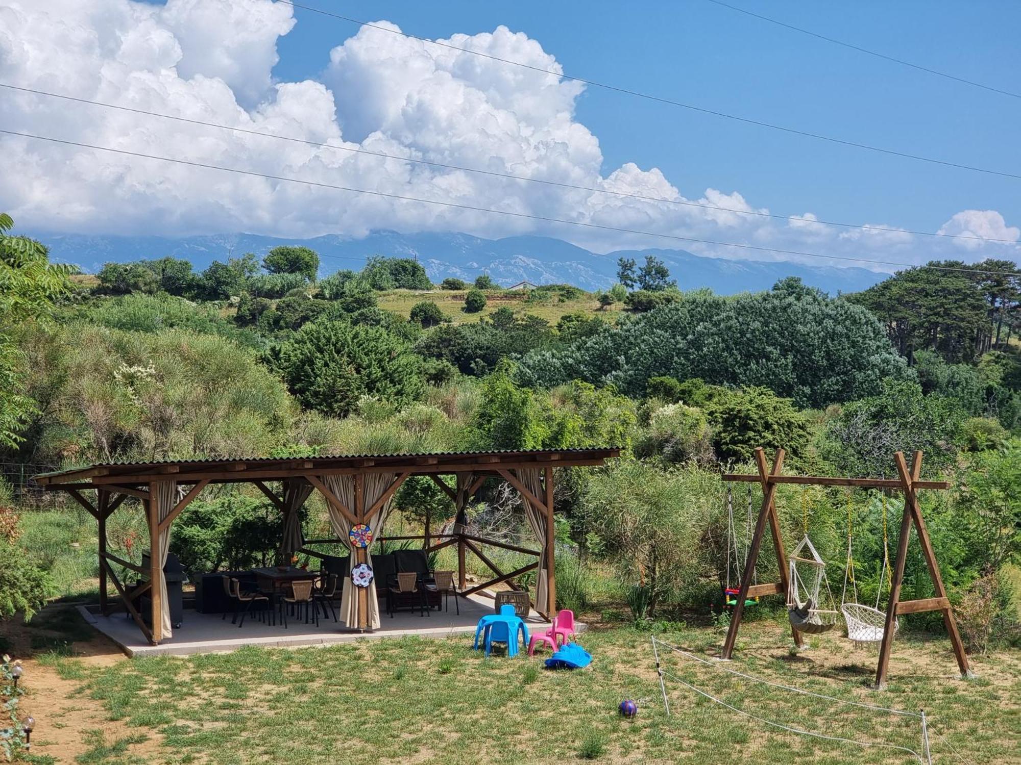Apartmani Zekic Lopar Luaran gambar