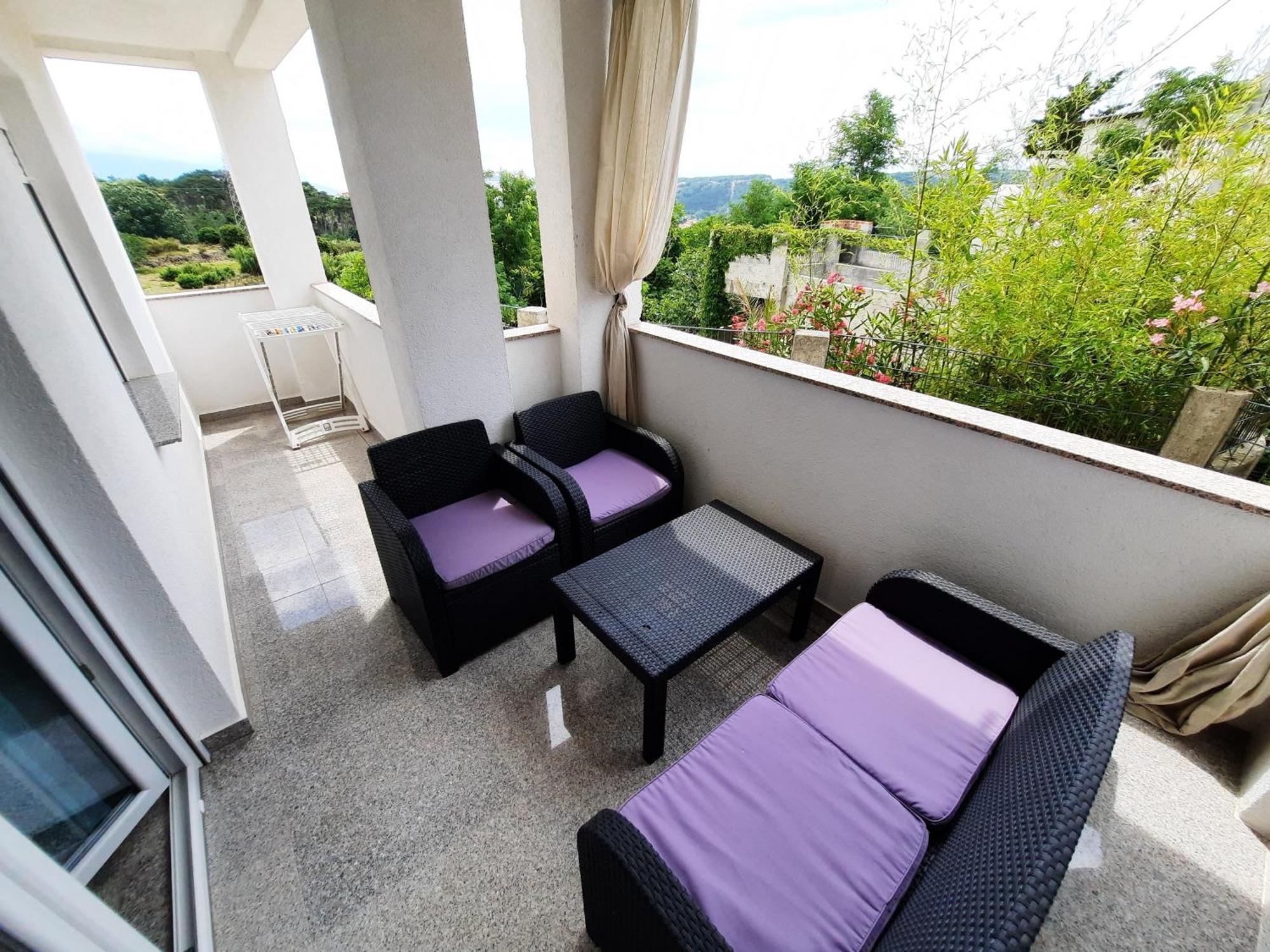Apartmani Zekic Lopar Bilik gambar